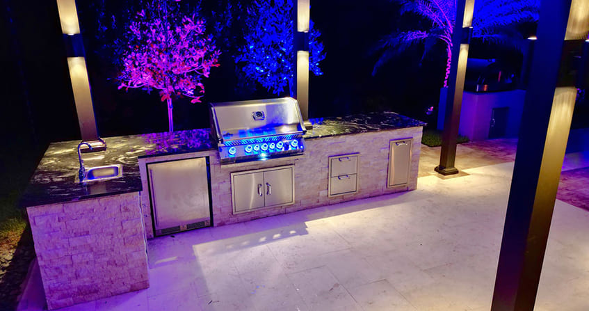 Custom Outdoor Kitchens in Fort Lauderdale